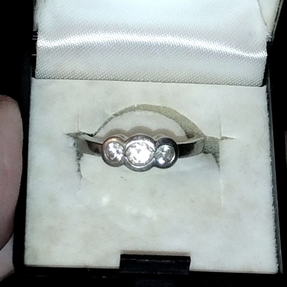 CZ and sterling silver ring size 7